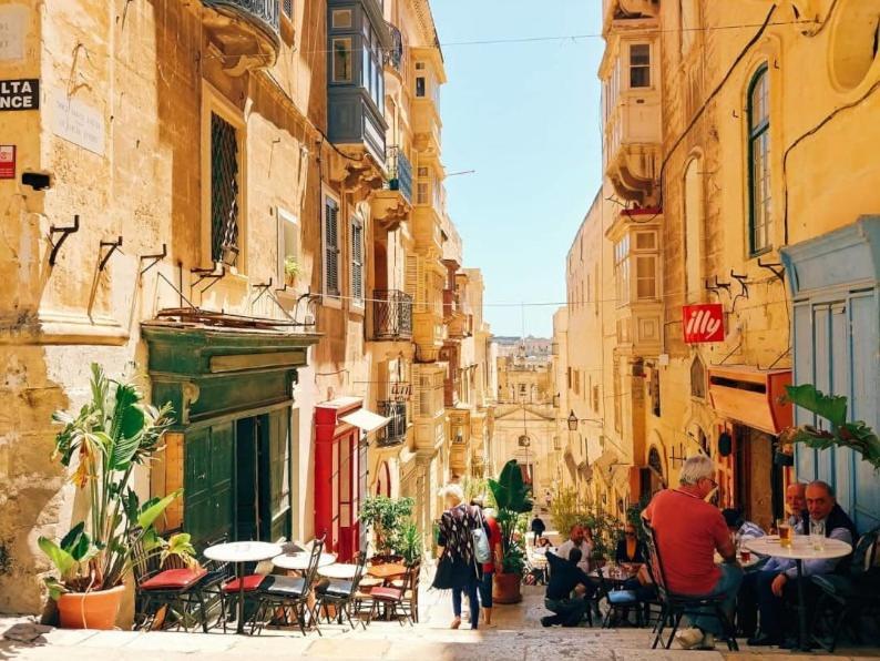 Valletta Most Central Studio Apartment 16Th-Century Building Exterior photo